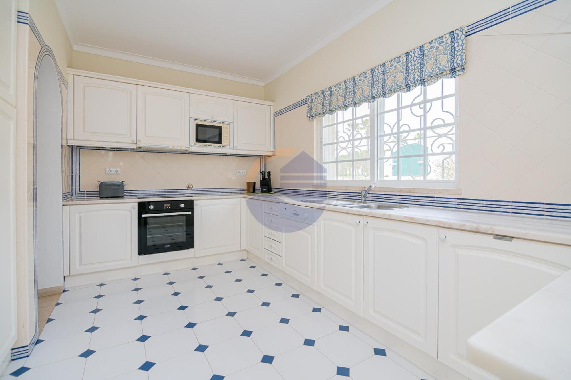 פורטימאו Villa Luxury Suites, Heated Outdoor Pool מראה חיצוני תמונה